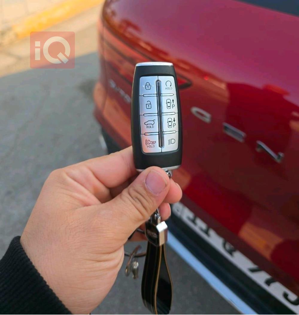 Genesis GV70